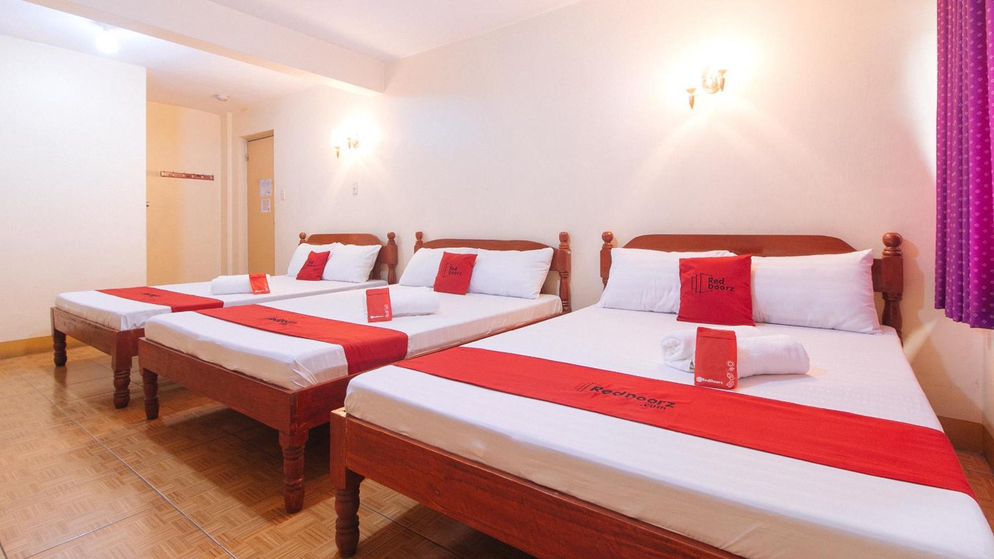 Reddoorz @ Golden Victory Hotel Mabalacat Pampanga 외부 사진