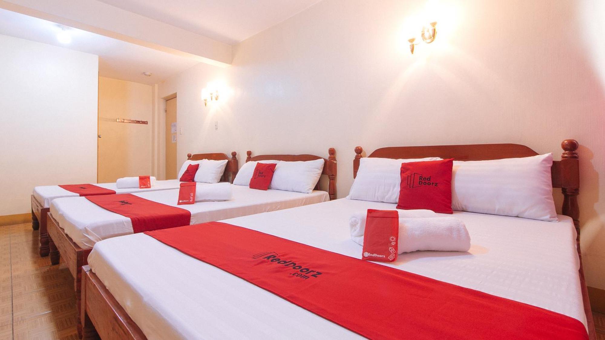 Reddoorz @ Golden Victory Hotel Mabalacat Pampanga 외부 사진