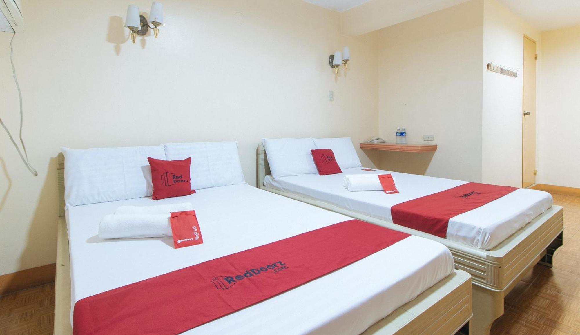 Reddoorz @ Golden Victory Hotel Mabalacat Pampanga 외부 사진